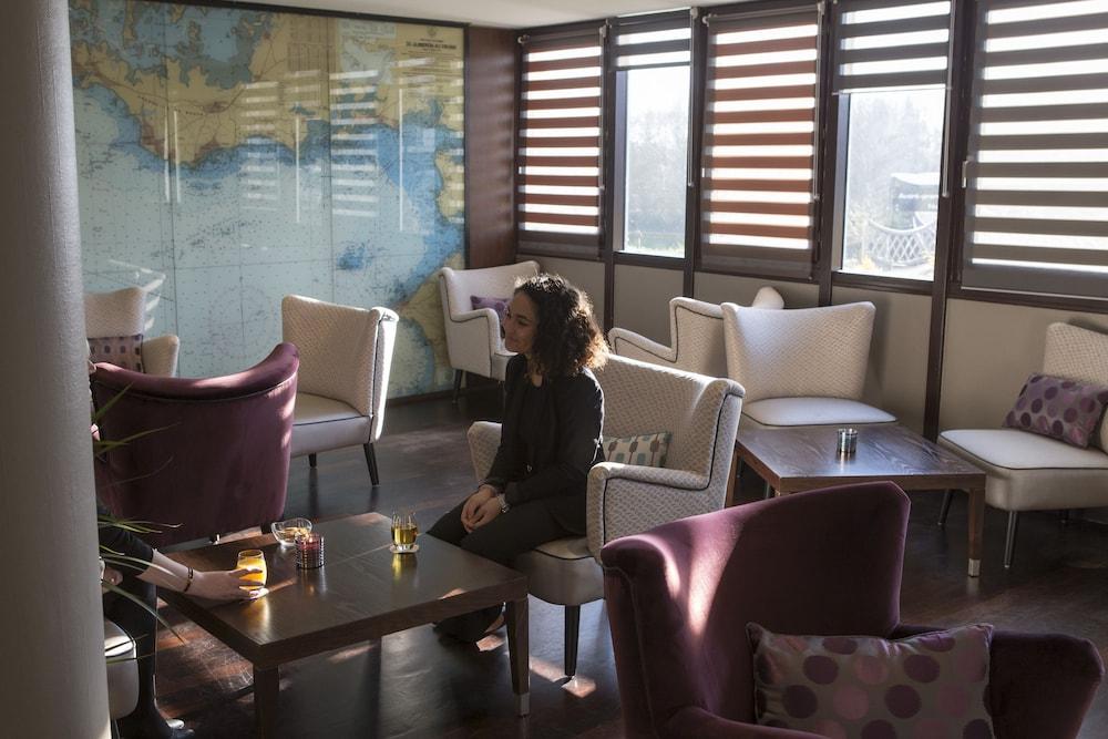 Hotel Mercure Rennes Cesson Ngoại thất bức ảnh