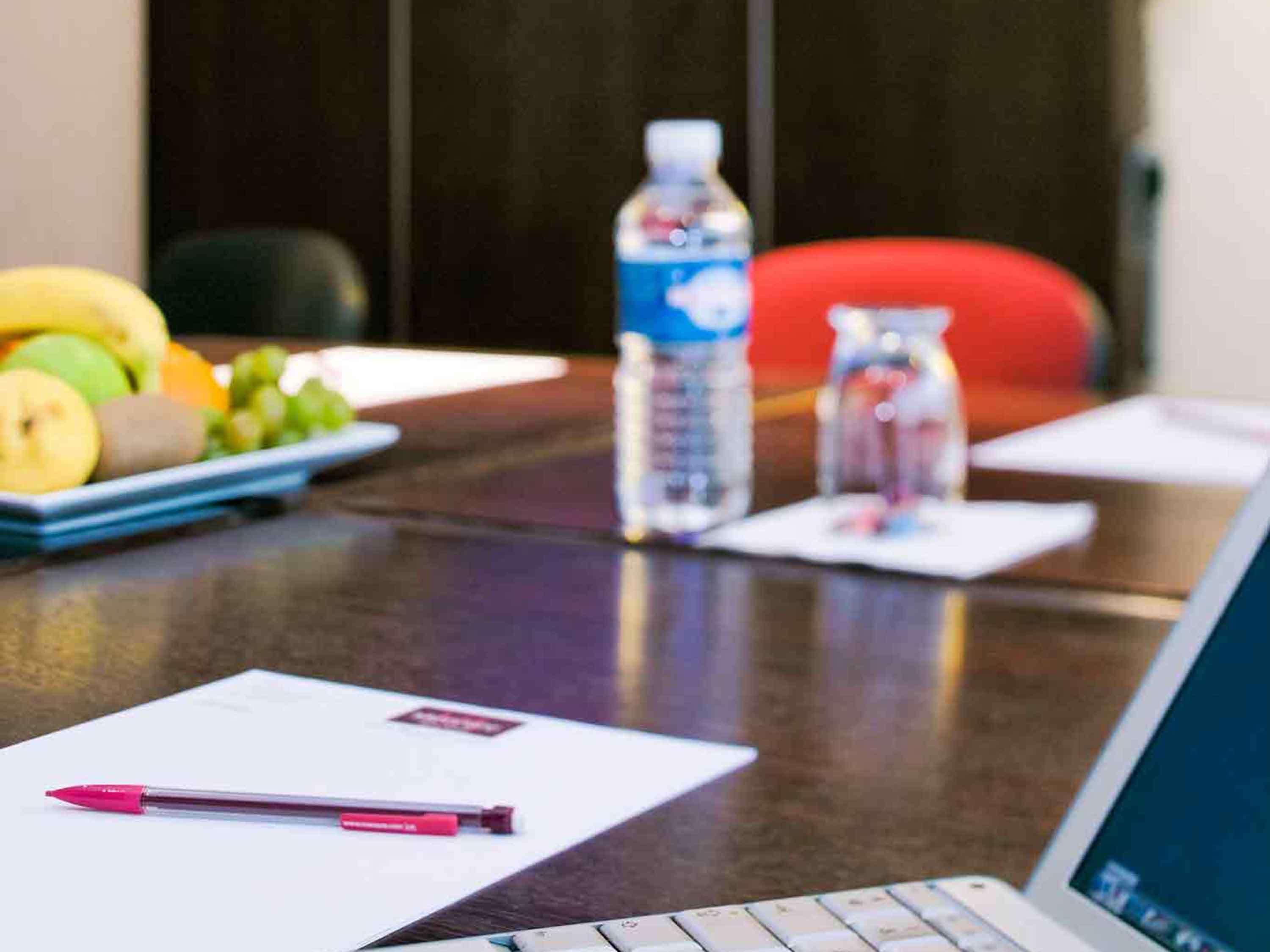Hotel Mercure Rennes Cesson Ngoại thất bức ảnh