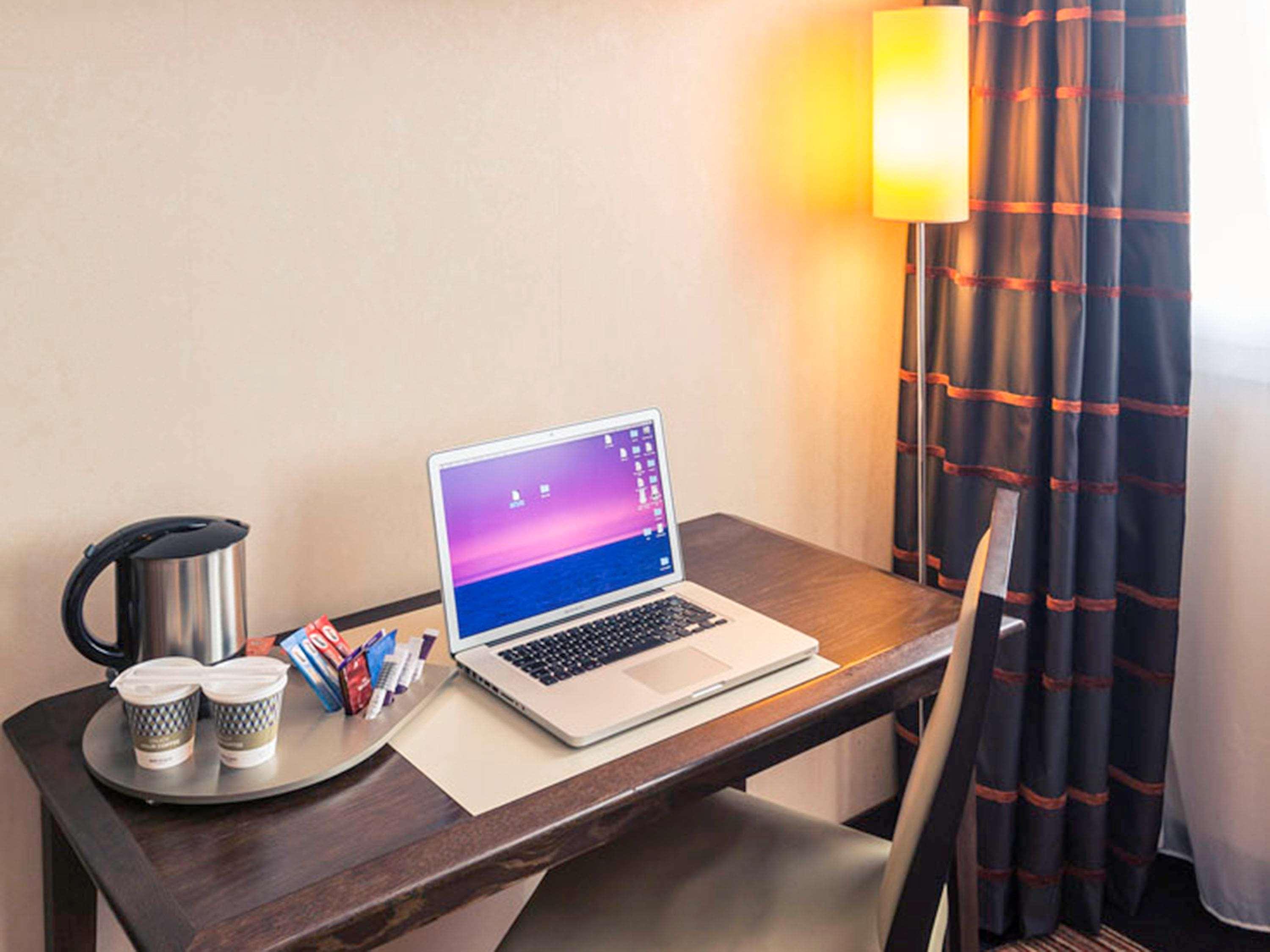 Hotel Mercure Rennes Cesson Ngoại thất bức ảnh