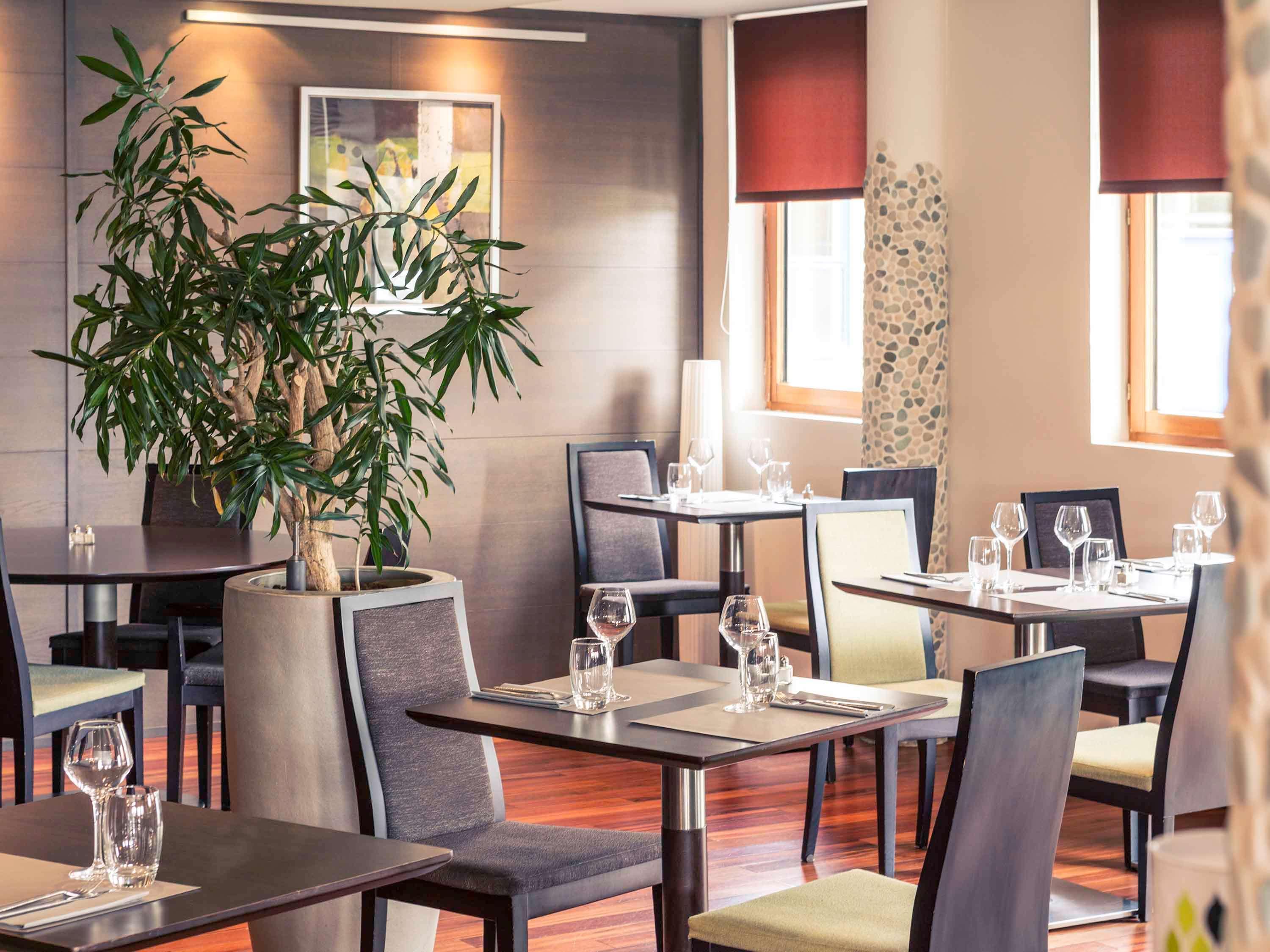 Hotel Mercure Rennes Cesson Ngoại thất bức ảnh